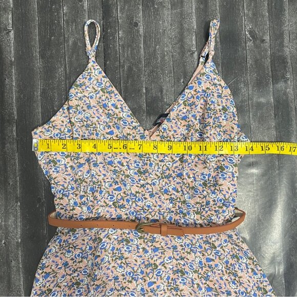 FASHION MAGAZINE PINK FLORAL V NECK BELTED DRESS - Picture 6 of 7